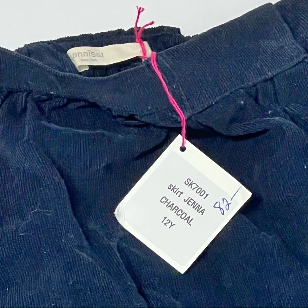 Nwt Anais&l New York girls Jenna Skirt Navy chord size 12 above knee fall winter